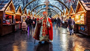 Миколай на львівському ярмаркові